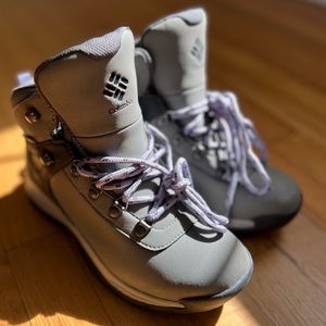 Columbia hiking boots